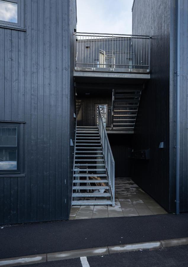 New 2 Bedroom Apt - Ocean And Mountain View Torshavn Exterior photo